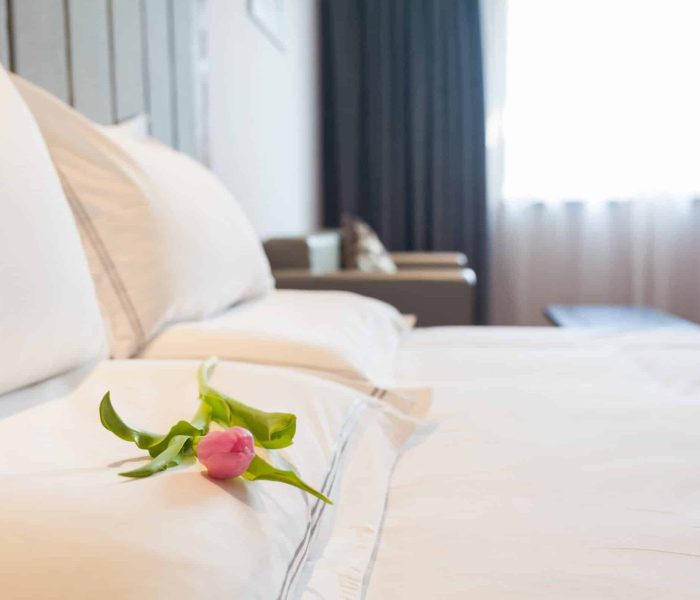 A suite room with luxury bedding